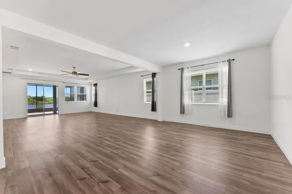 7322 34th Court E Sarasota FL 34243