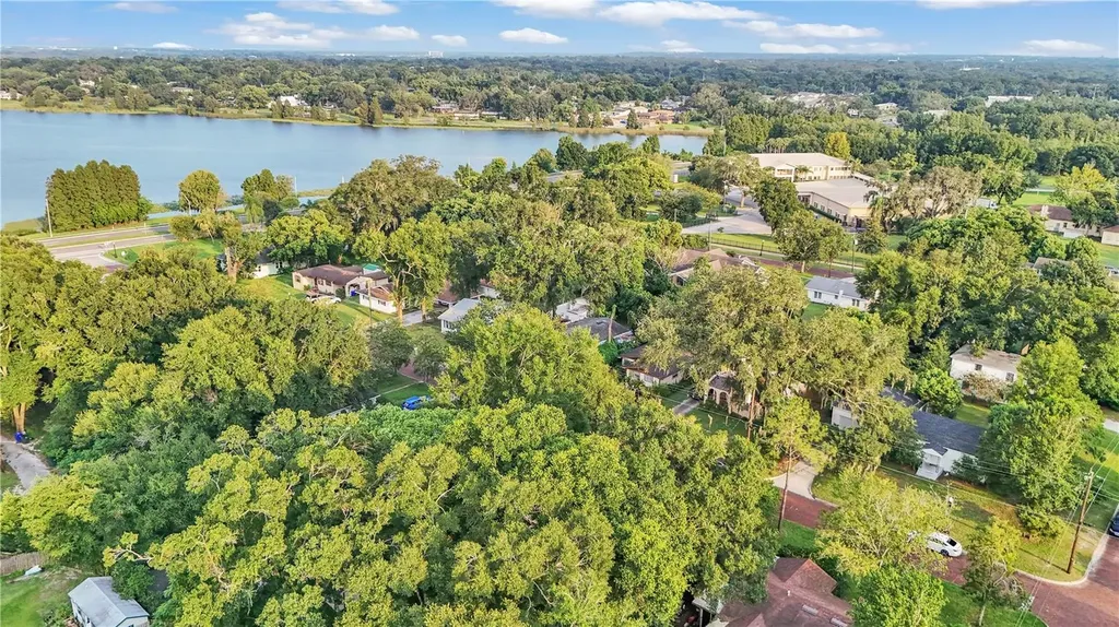 1037 Josephine Street Lakeland FL 33815