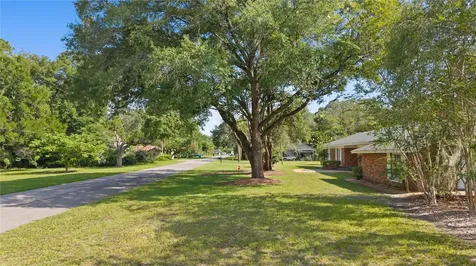 214 SE 2nd Street Chiefland FL 32626