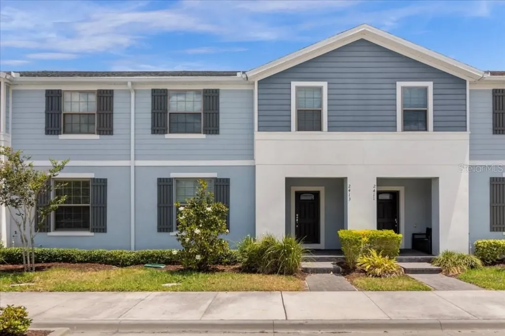 2413 Dubai Street Kissimmee FL 34747