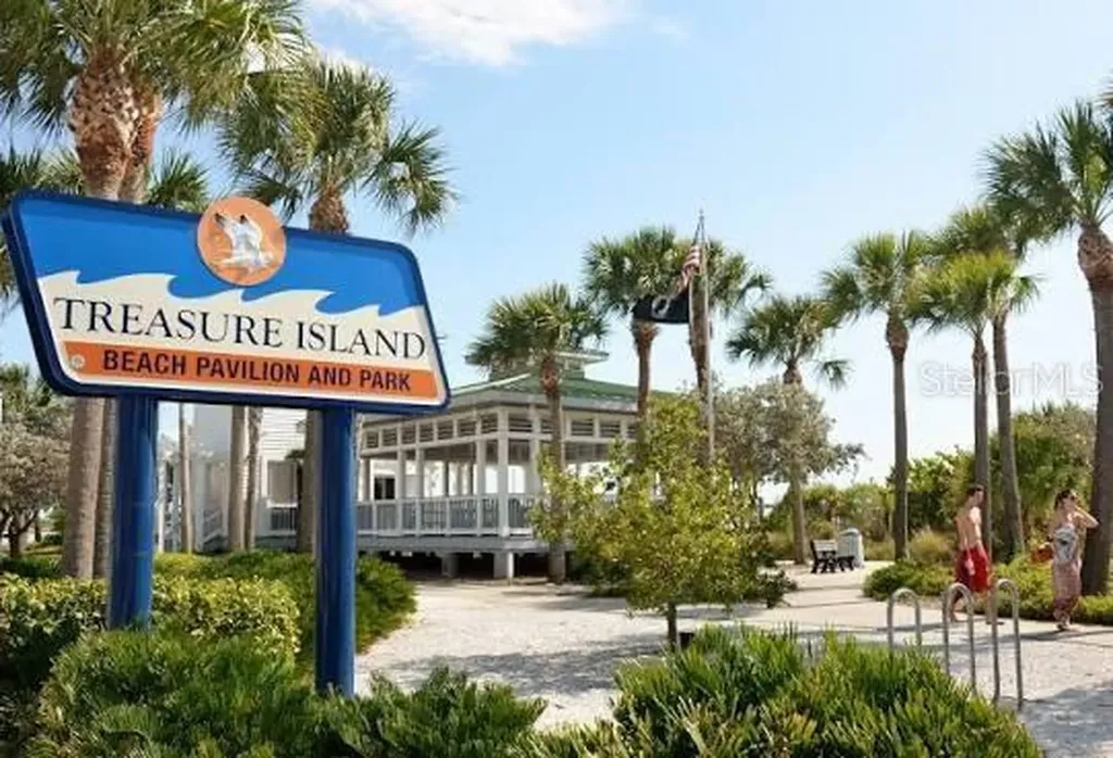 2602 Upton Street S Gulfport FL 33711