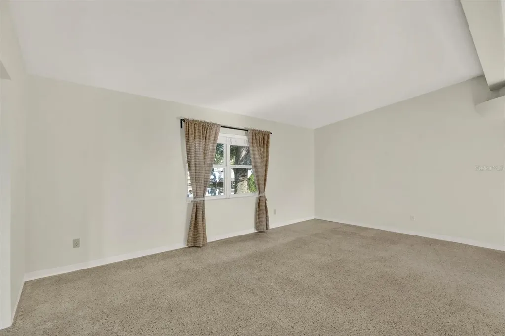 4496 13th Lane NE St Petersburg FL 33703