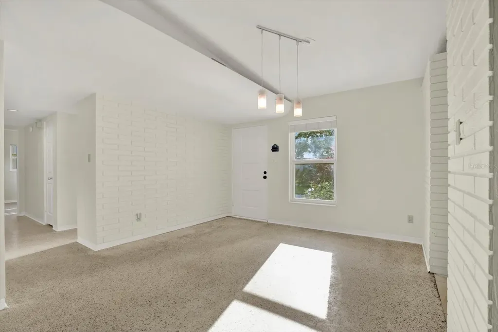 4496 13th Lane NE St Petersburg FL 33703