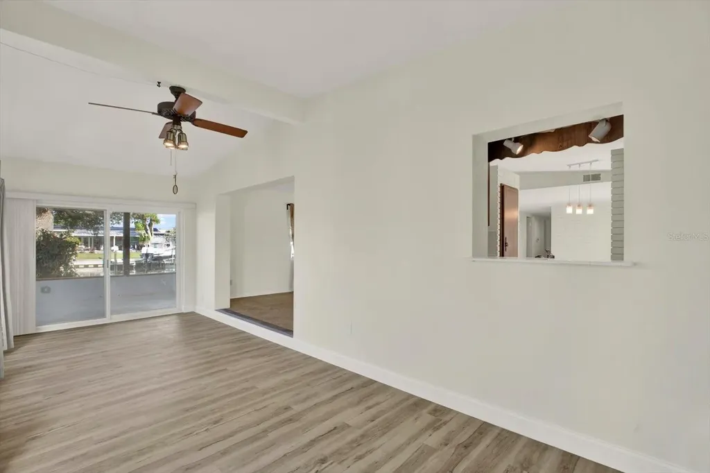 4496 13th Lane NE St Petersburg FL 33703