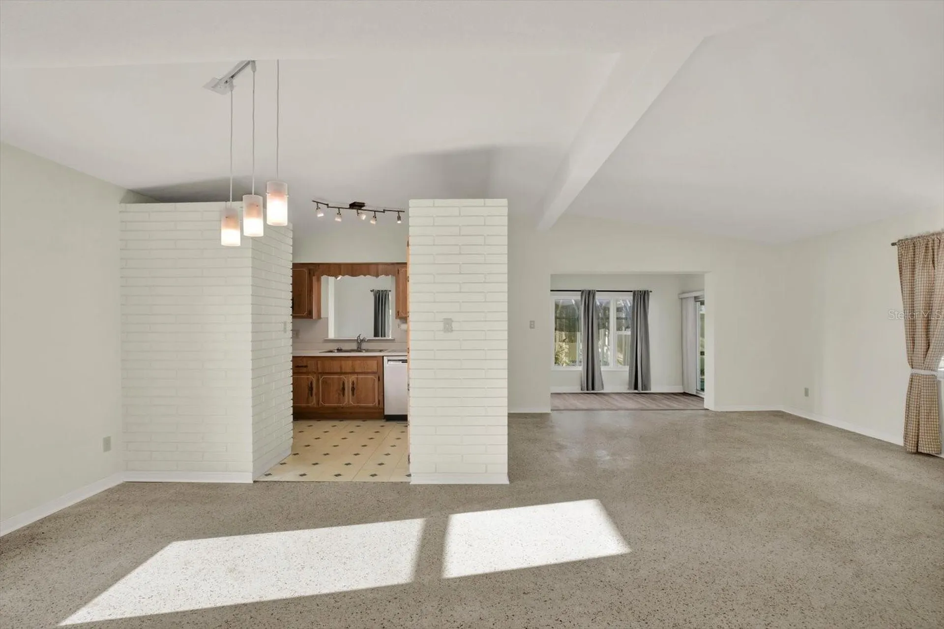 4496 13th Lane NE St Petersburg FL 33703