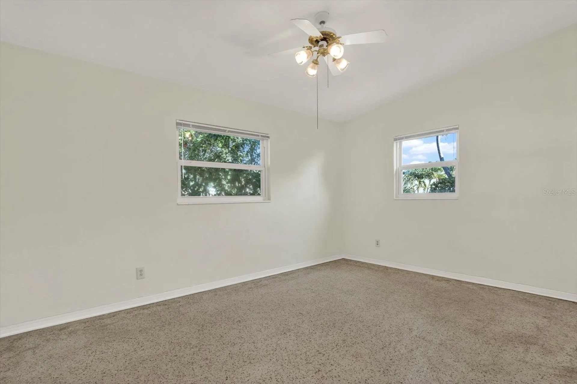 4496 13th Lane NE St Petersburg FL 33703