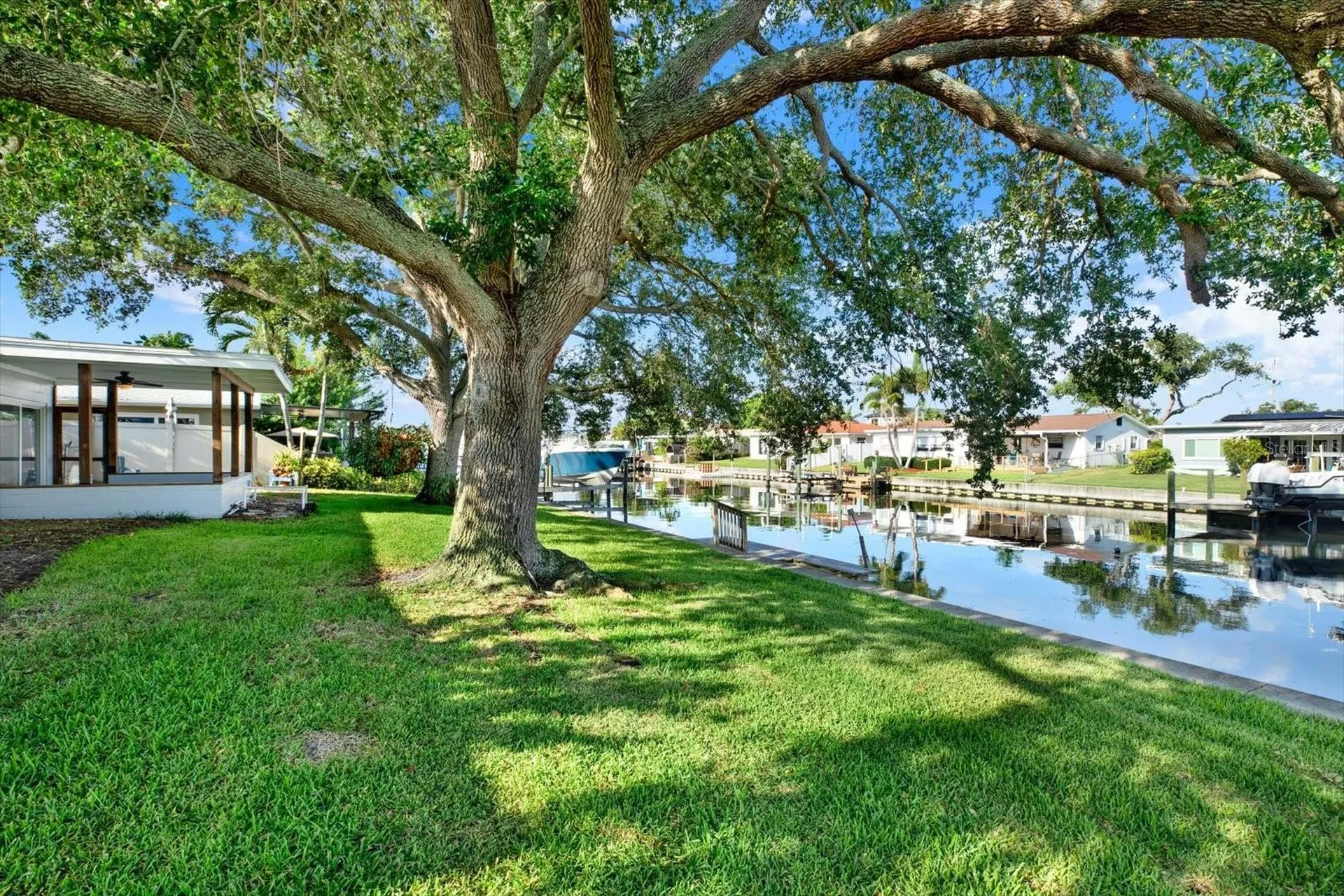 4496 13th Lane NE St Petersburg FL 33703