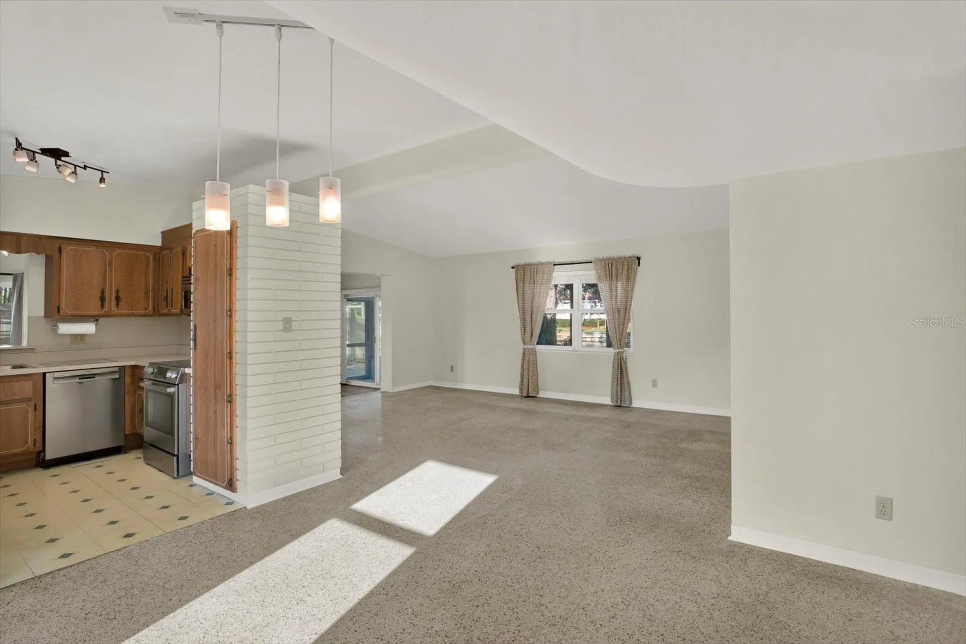 4496 13th Lane NE St Petersburg FL 33703