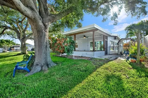 4496 13th Lane NE St Petersburg FL 33703