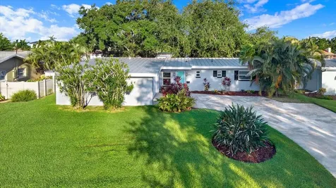 4496 13th Lane NE St Petersburg FL 33703