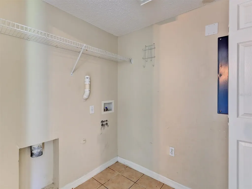 8407 Blue Lagoon Drive Kissimmee FL 34747