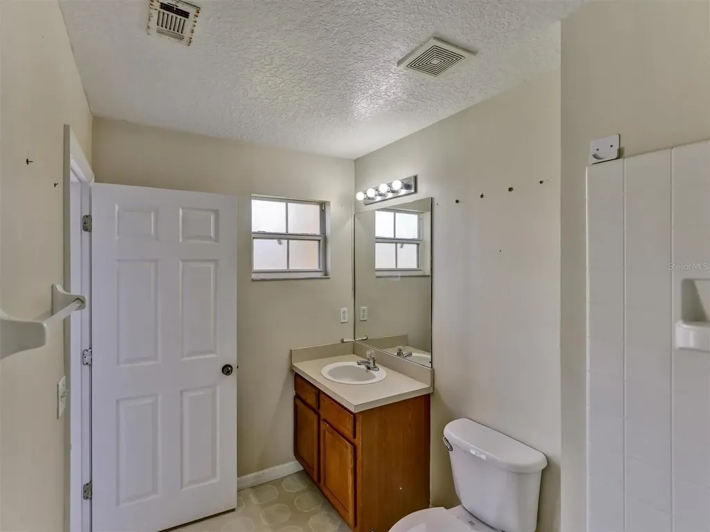 8407 Blue Lagoon Drive Kissimmee FL 34747