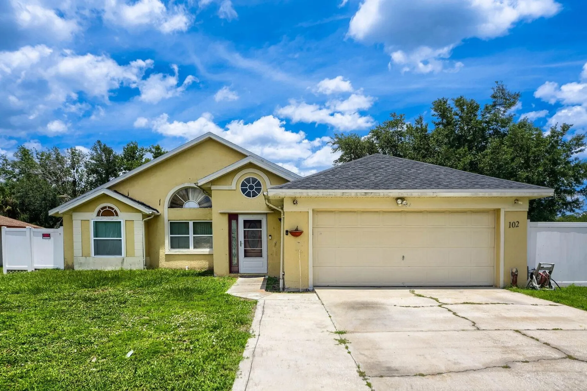 102 Carlisle Court Kissimmee FL 34758