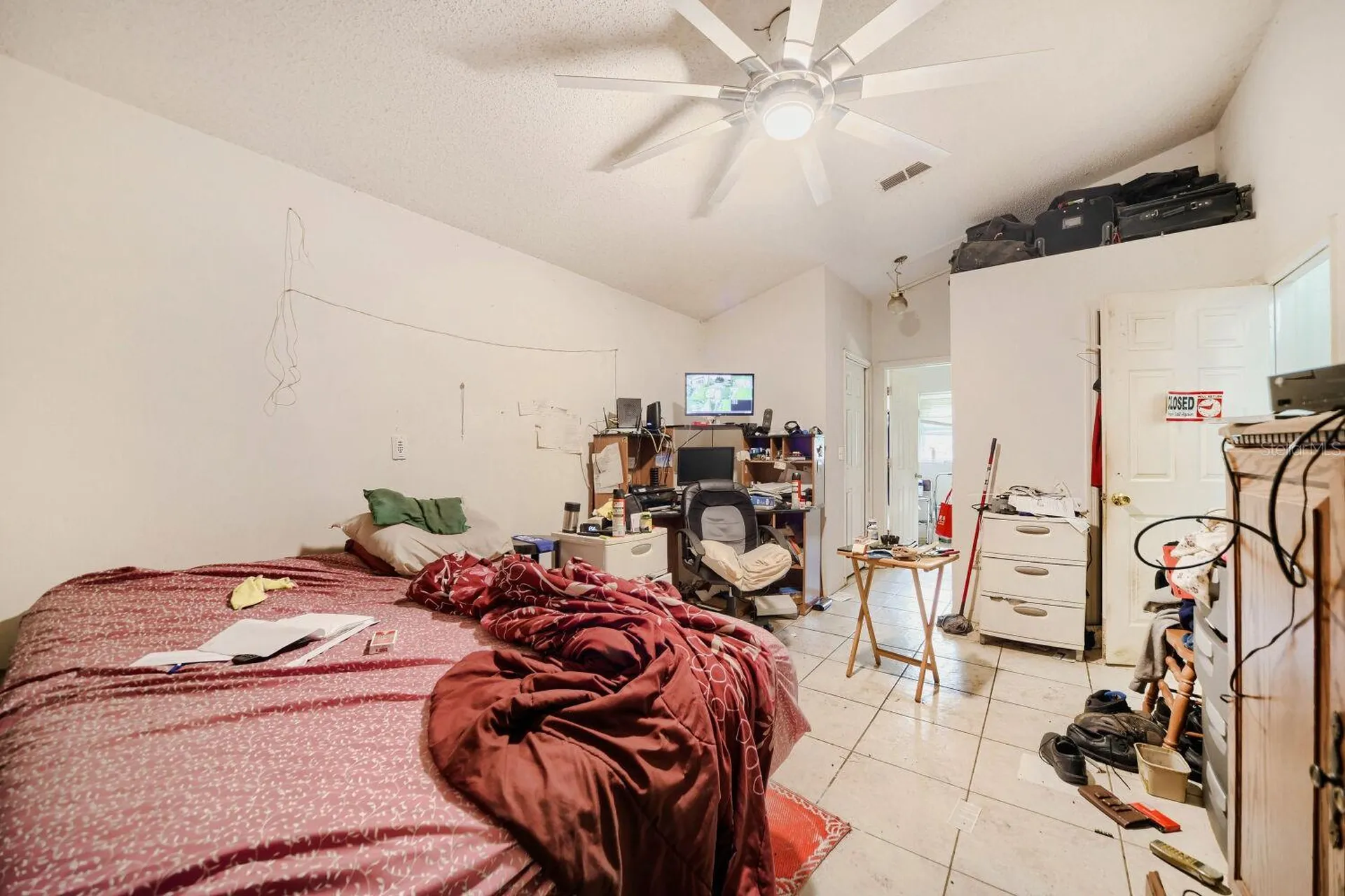 102 Carlisle Court Kissimmee FL 34758