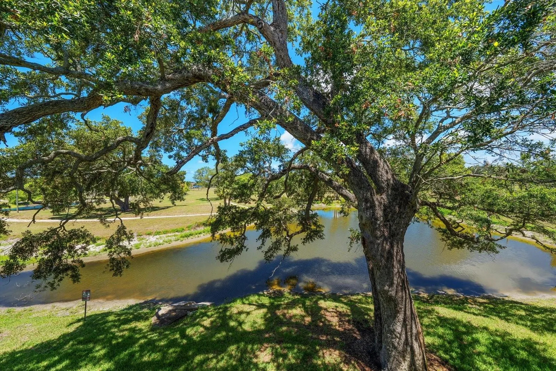 2152 Gulf View Boulevard Dunedin FL 34698