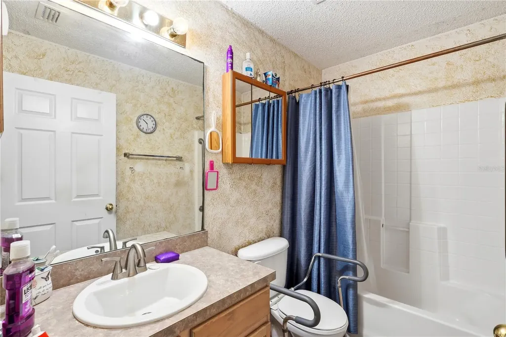 964 Fort Smith Boulevard Deltona FL 32738
