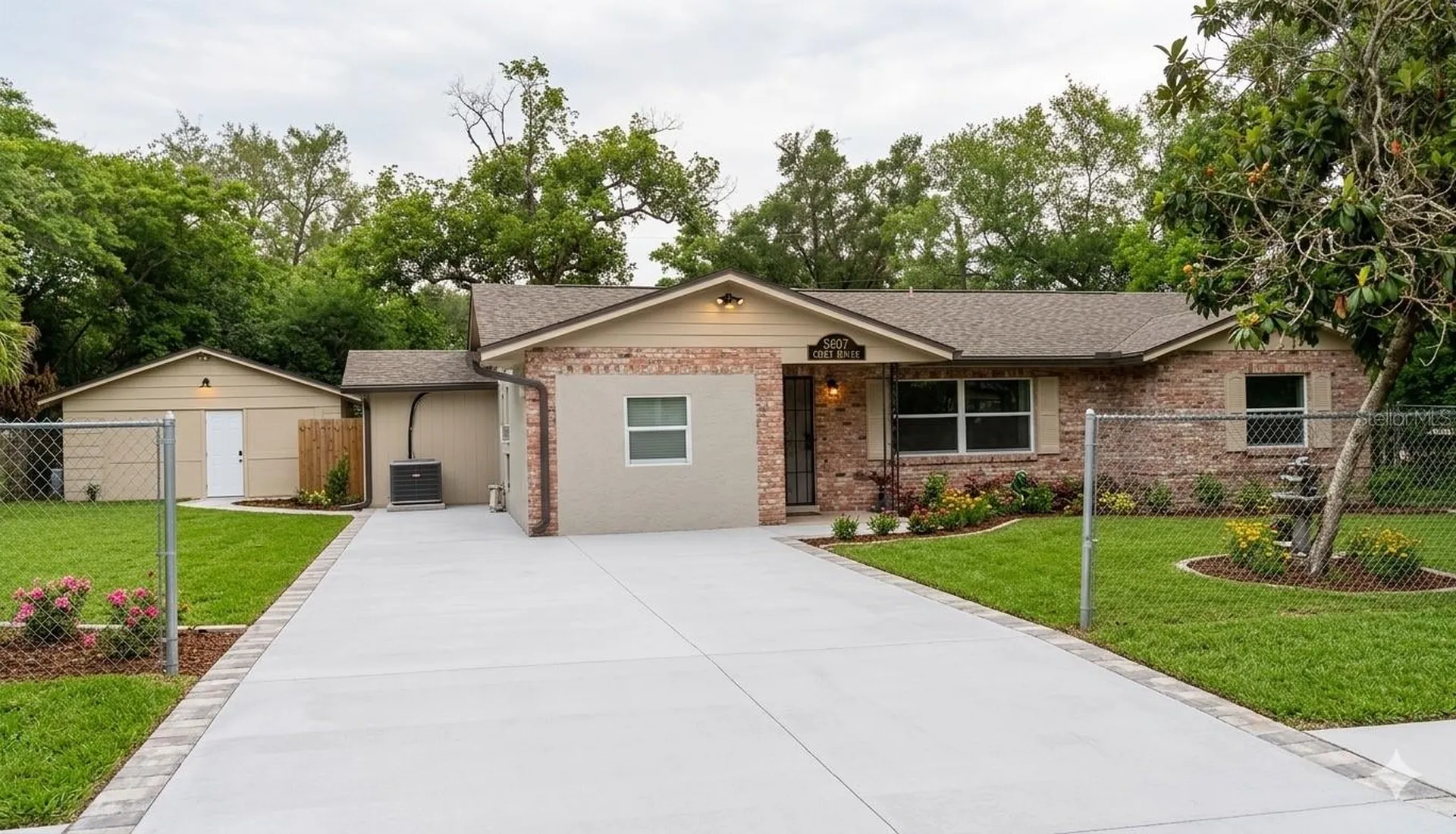 5607 Chet Drive Orlando FL 32818
