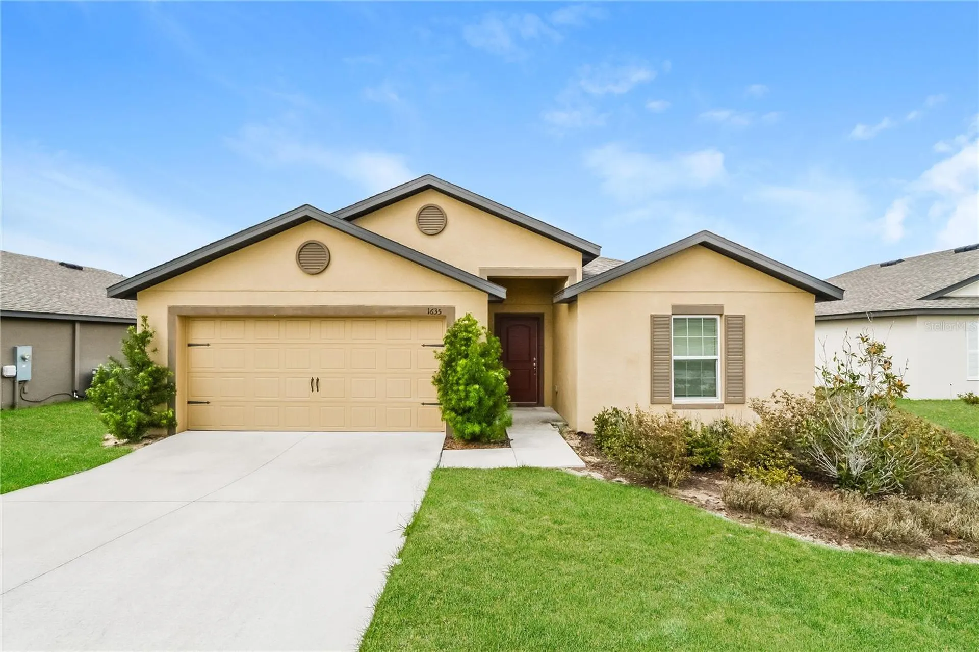 1635 Swan Lake Circle Dundee FL 33838