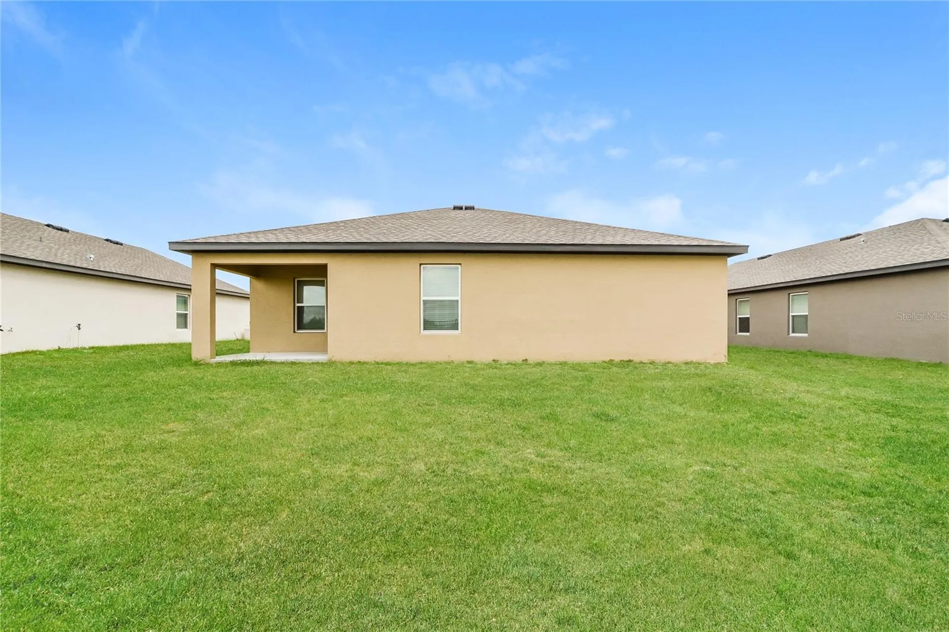 1635 Swan Lake Circle Dundee FL 33838