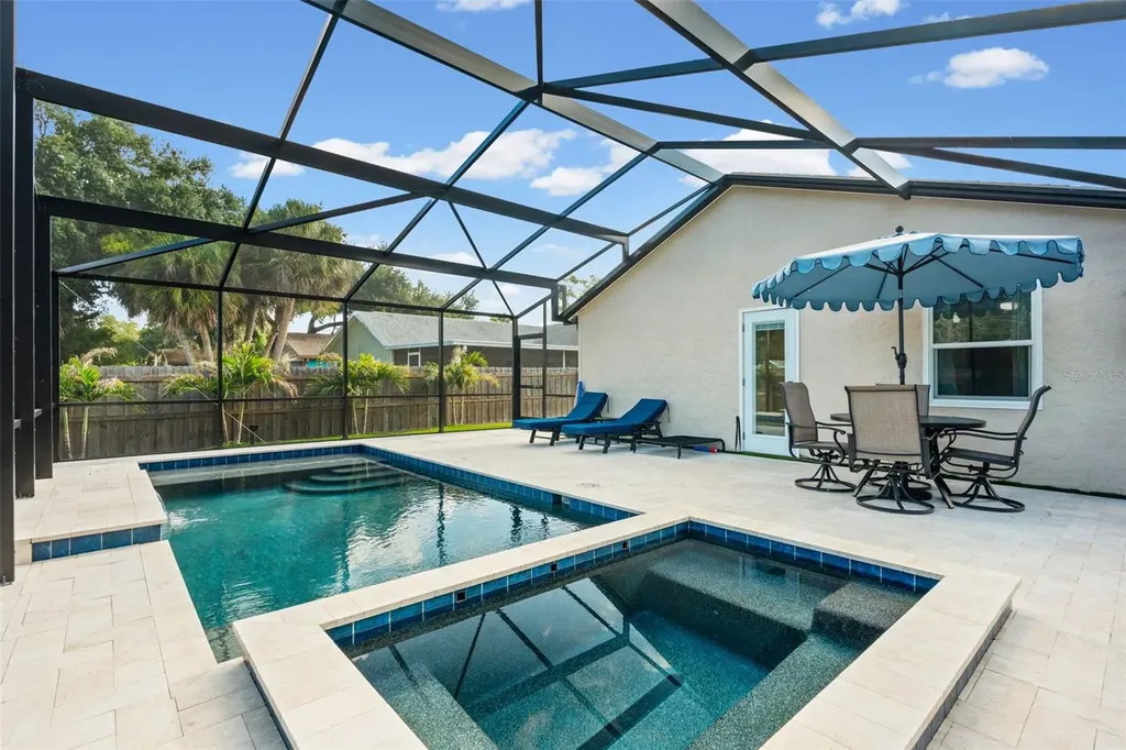 429 Patterson Avenue Osprey FL 34229