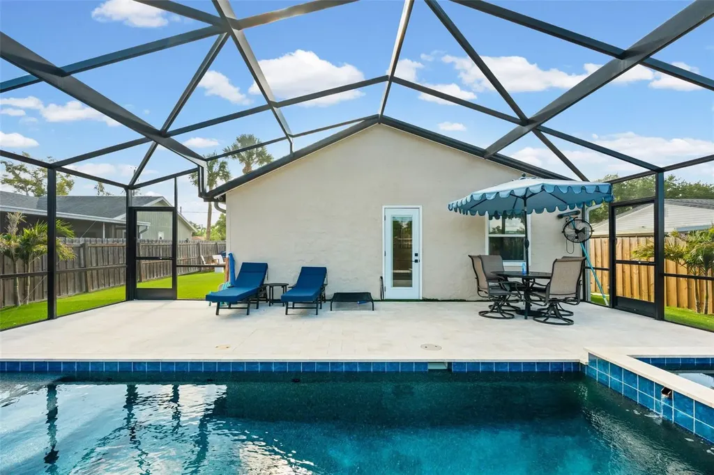 429 Patterson Avenue Osprey FL 34229