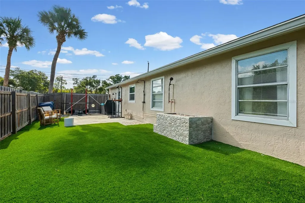 429 Patterson Avenue Osprey FL 34229
