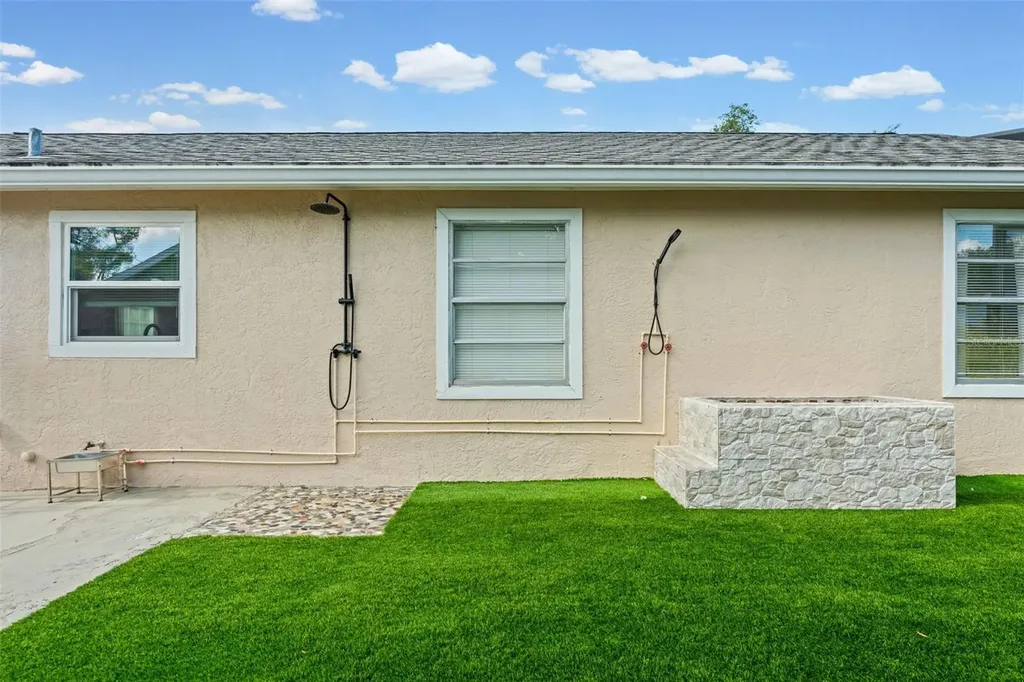 429 Patterson Avenue Osprey FL 34229