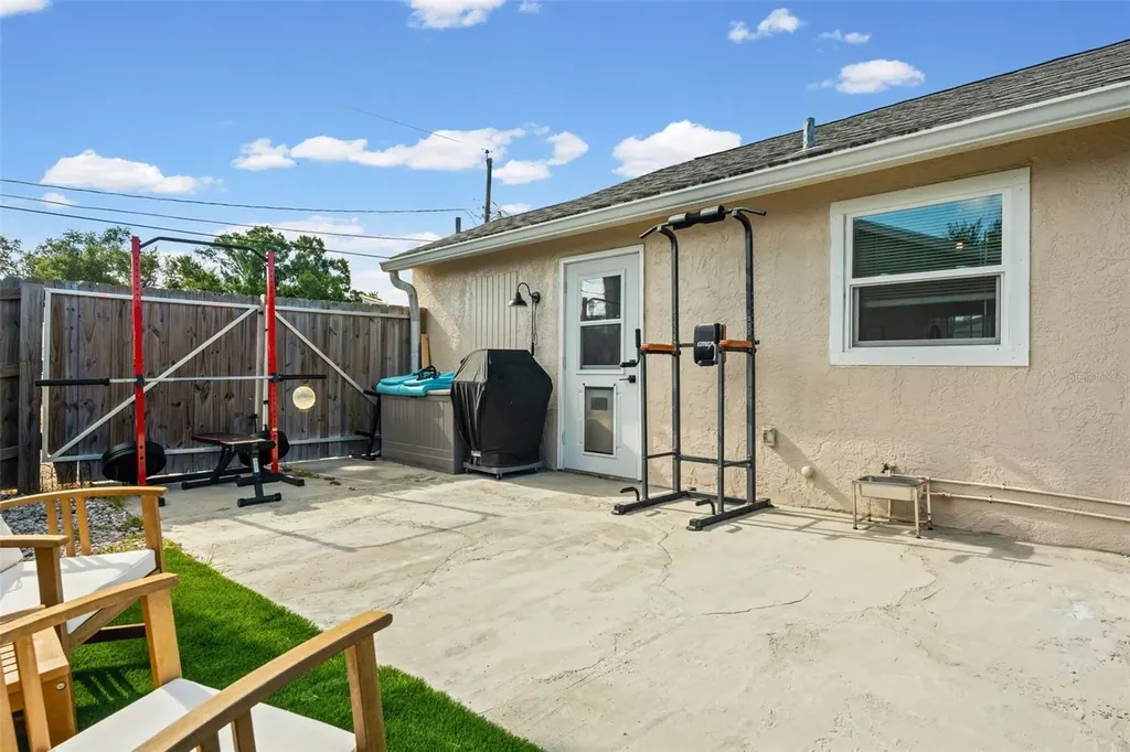 429 Patterson Avenue Osprey FL 34229