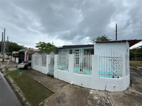 . 13 Punta Santiago PR 00741