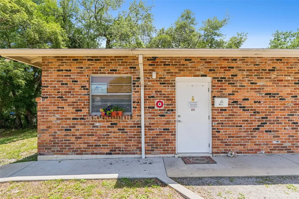 1050 Daytona Avenue Daytona Beach FL 32117