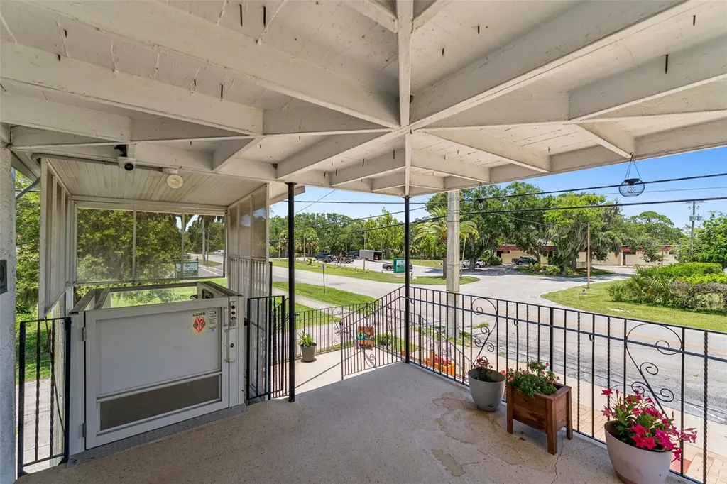 1050 Daytona Avenue Daytona Beach FL 32117