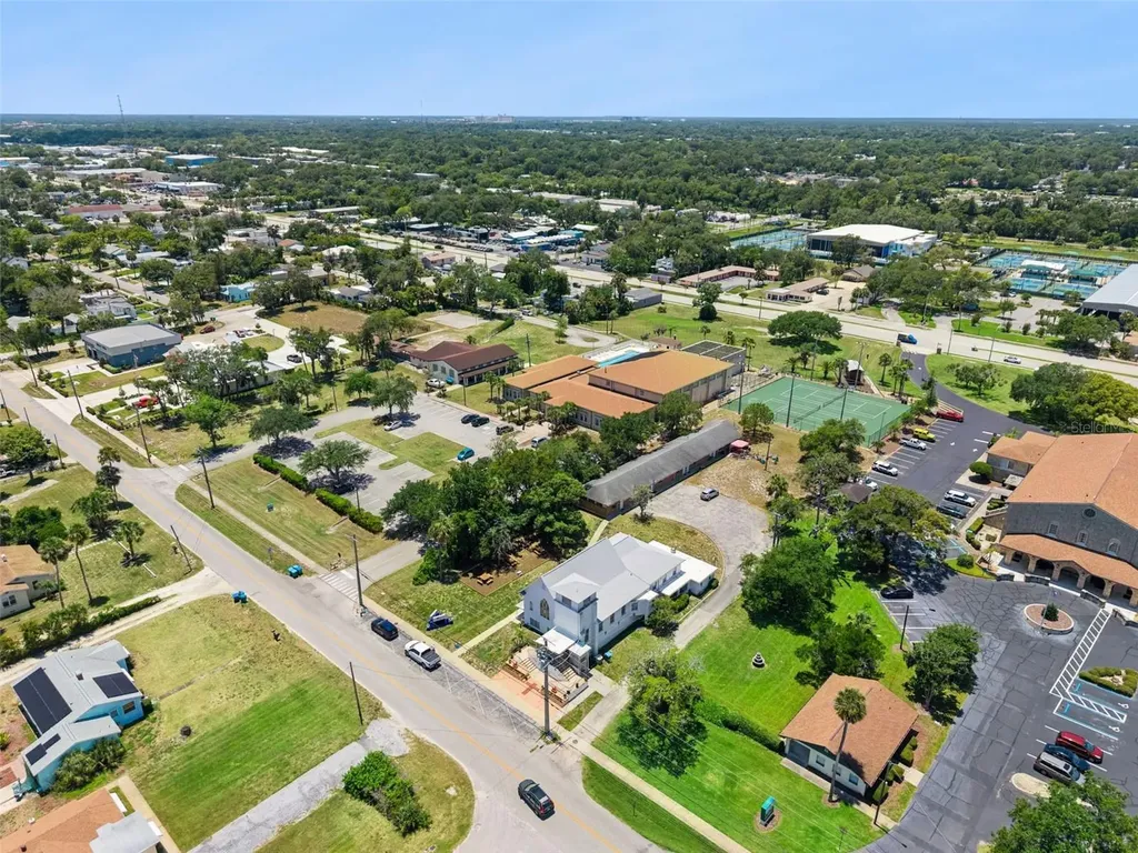 1050 Daytona Avenue Daytona Beach FL 32117