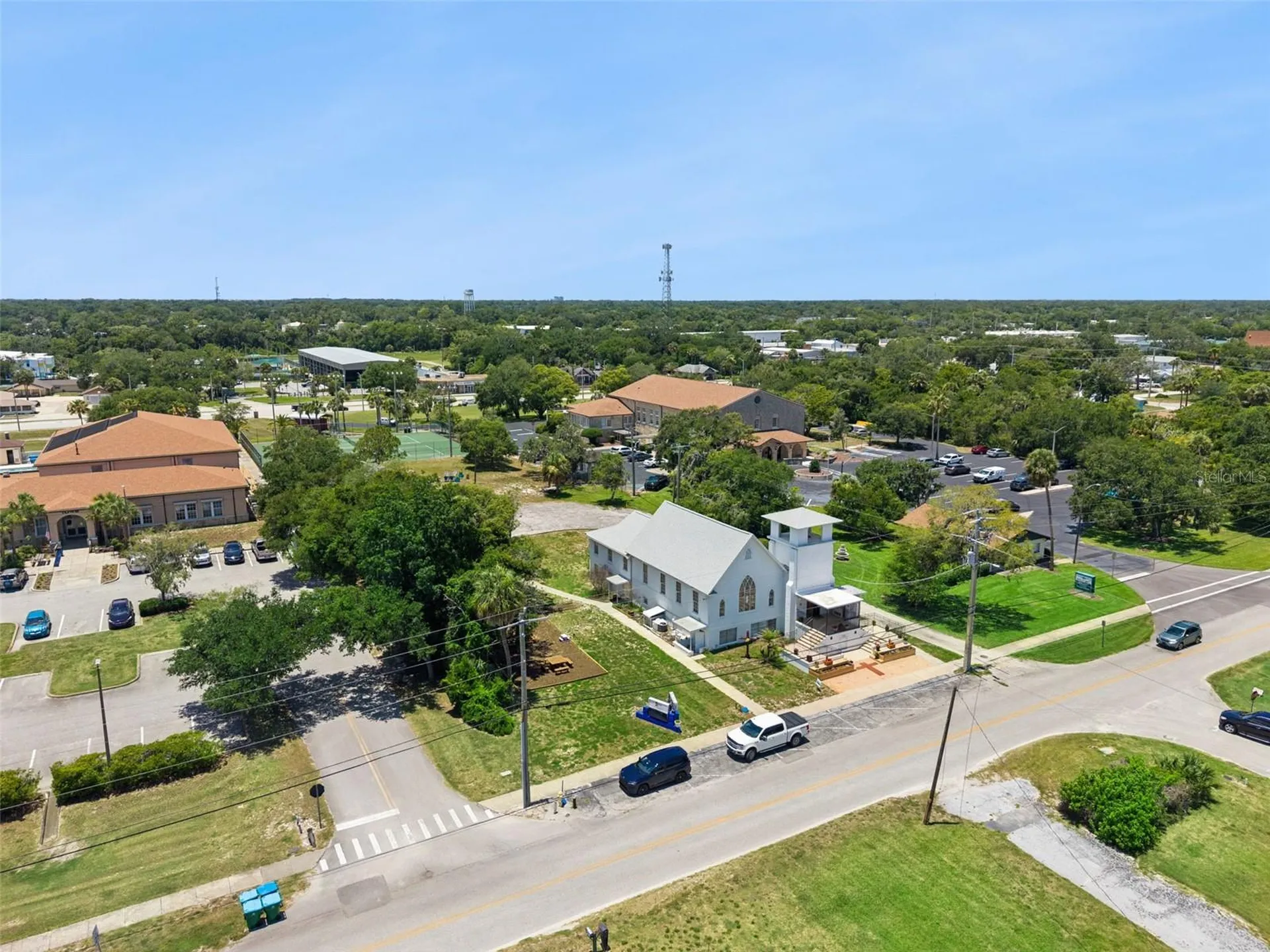 1050 Daytona Avenue Daytona Beach FL 32117