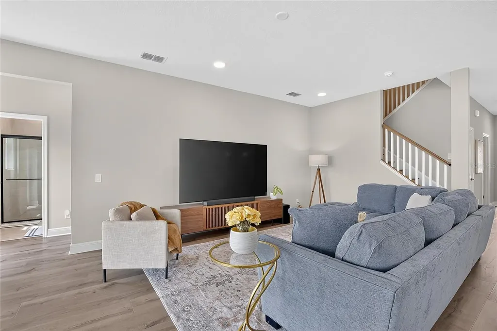 1694 Drummond Point Wesley Chapel FL 33543