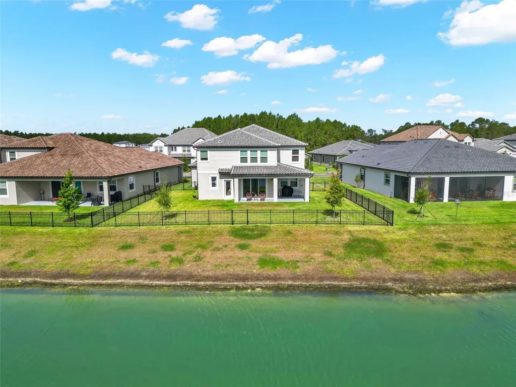 1694 Drummond Point Wesley Chapel FL 33543