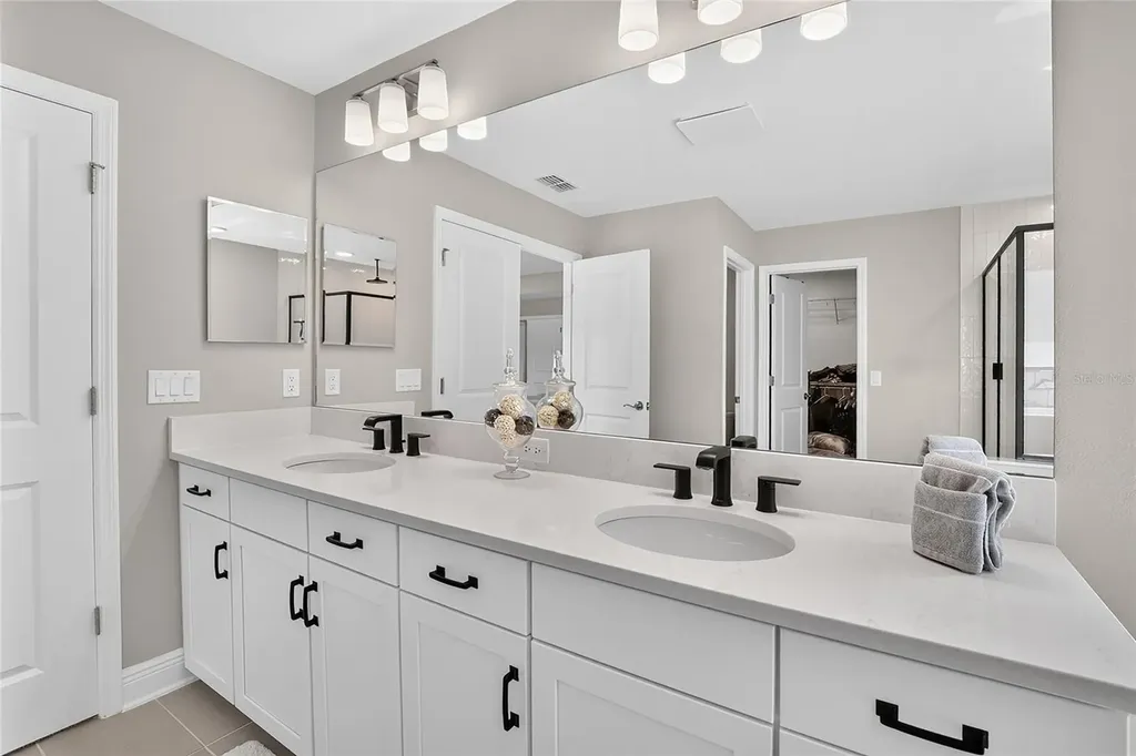 1694 Drummond Point Wesley Chapel FL 33543