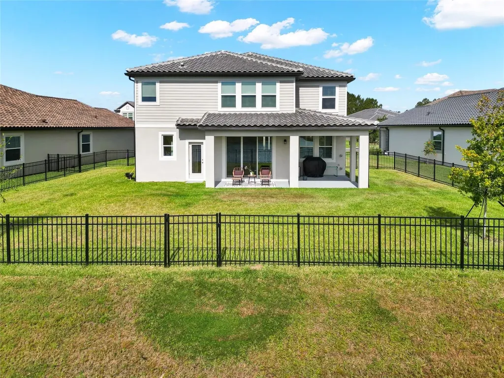 1694 Drummond Point Wesley Chapel FL 33543