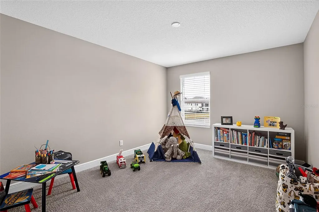 1694 Drummond Point Wesley Chapel FL 33543