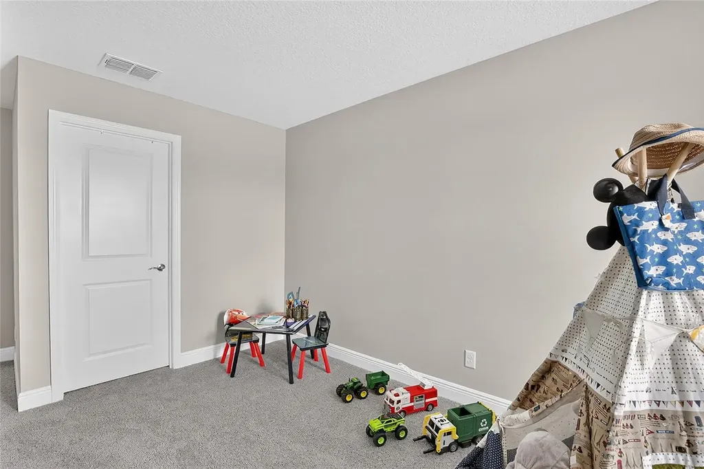 1694 Drummond Point Wesley Chapel FL 33543