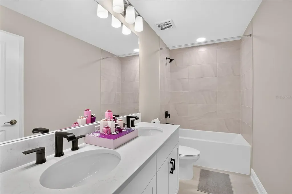 1694 Drummond Point Wesley Chapel FL 33543