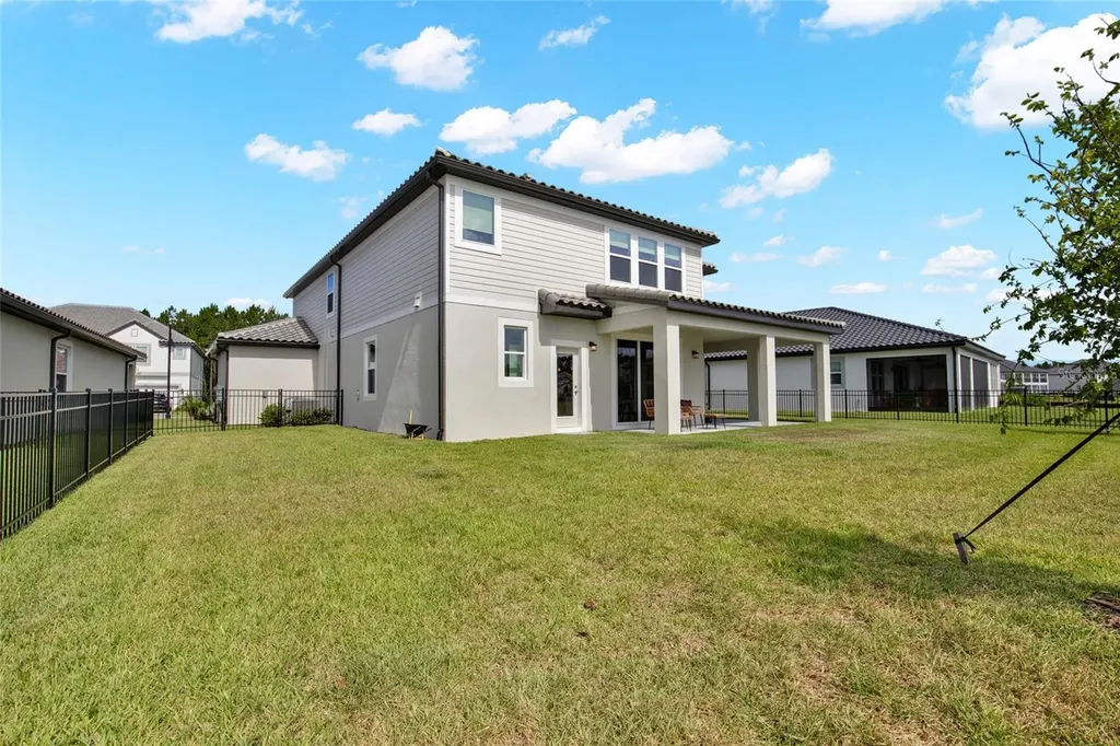 1694 Drummond Point Wesley Chapel FL 33543