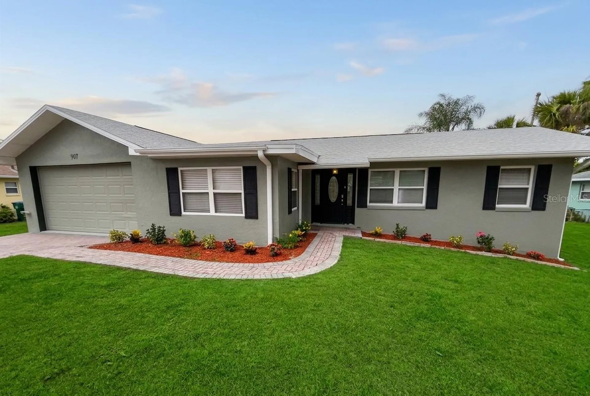 907 Valentina Drive Dundee FL 33838