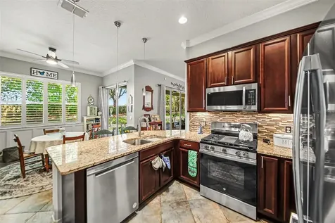 181 Crepe Myrtle Drive Groveland FL 34736