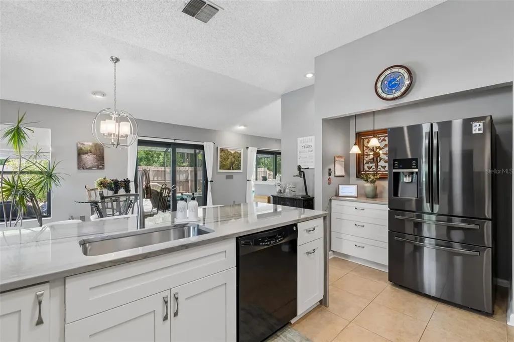 650 Sweetbriar Drive Oldsmar FL 34677