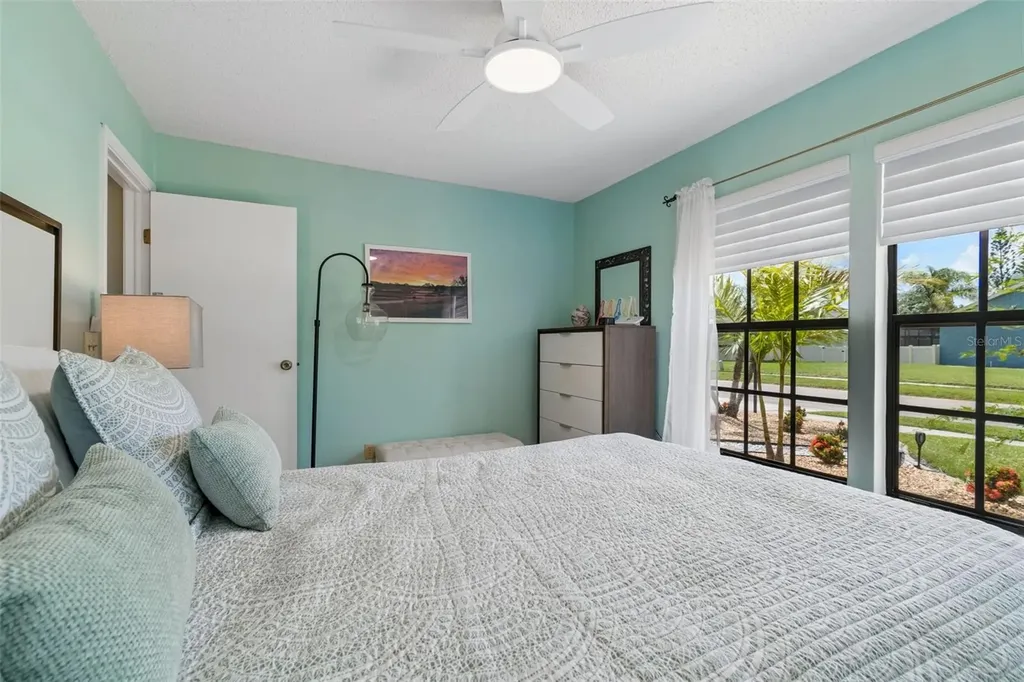 650 Sweetbriar Drive Oldsmar FL 34677