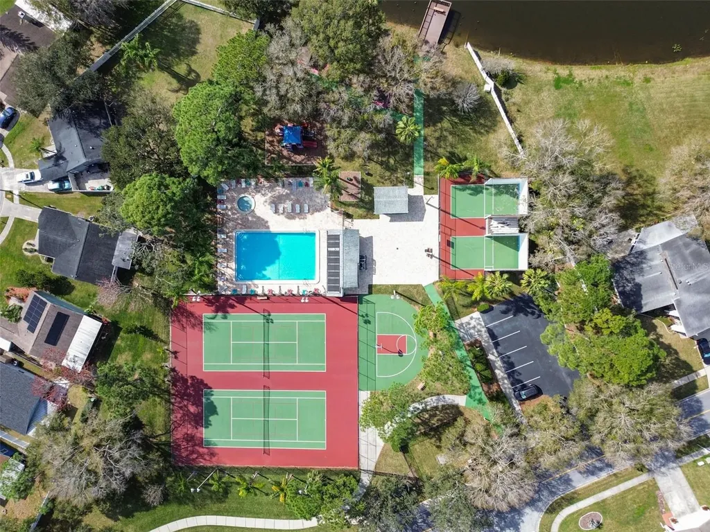 650 Sweetbriar Drive Oldsmar FL 34677