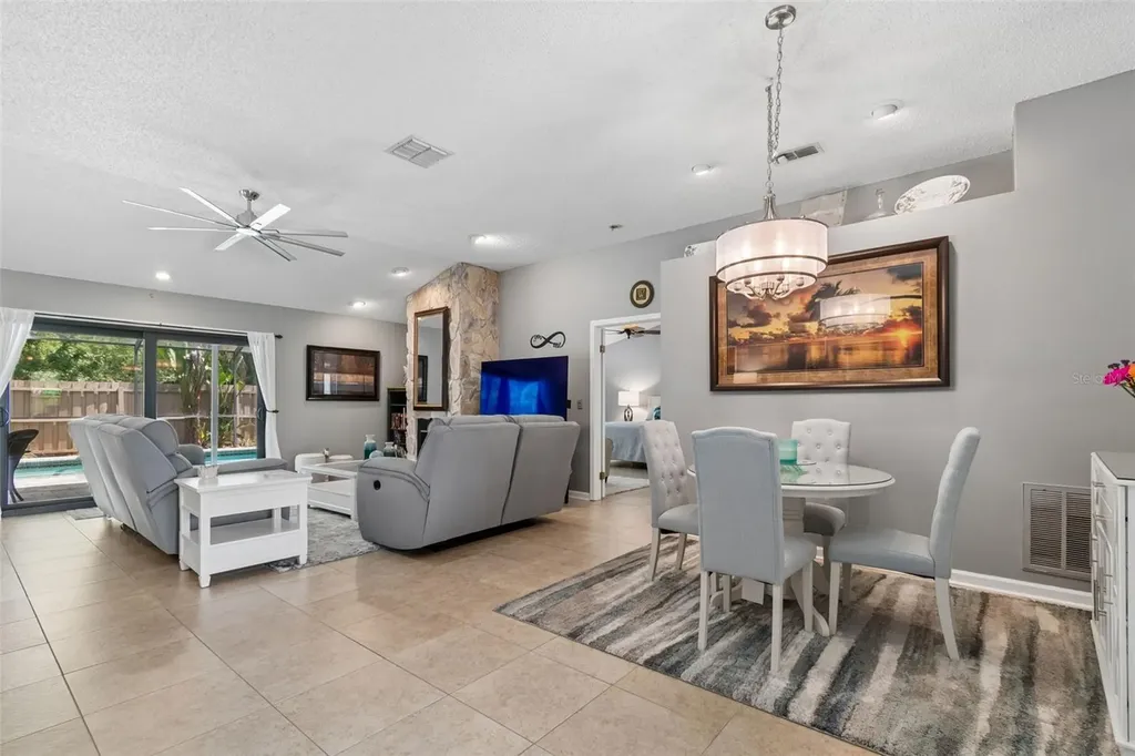 650 Sweetbriar Drive Oldsmar FL 34677