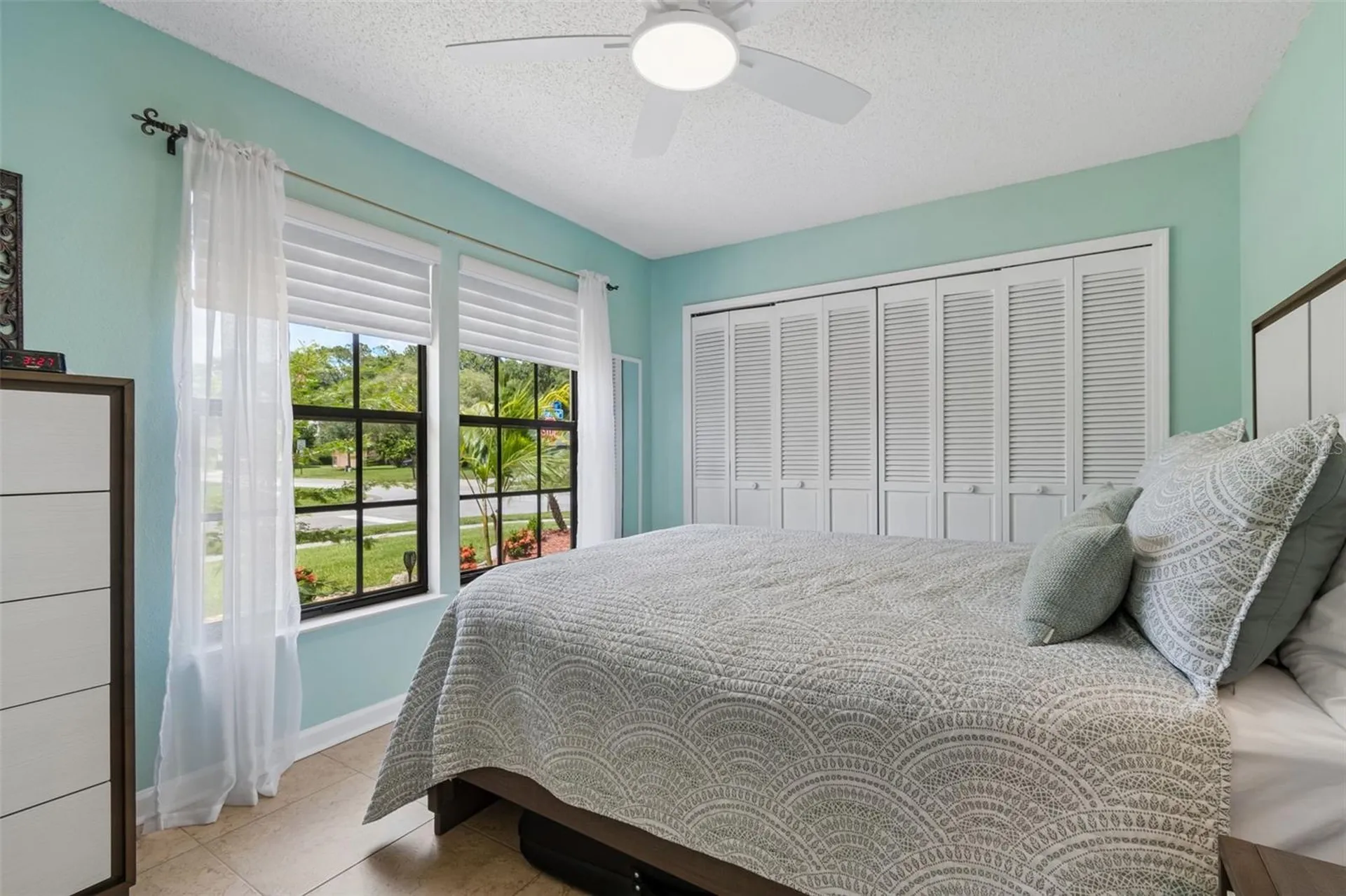 650 Sweetbriar Drive Oldsmar FL 34677