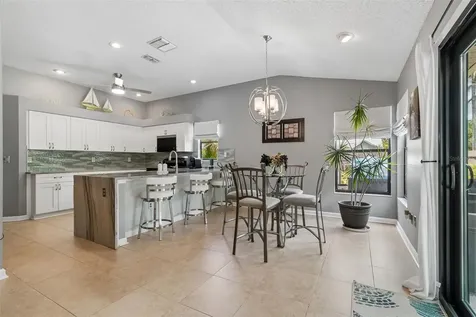 650 Sweetbriar Drive Oldsmar FL 34677