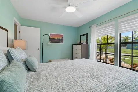 650 Sweetbriar Drive Oldsmar FL 34677